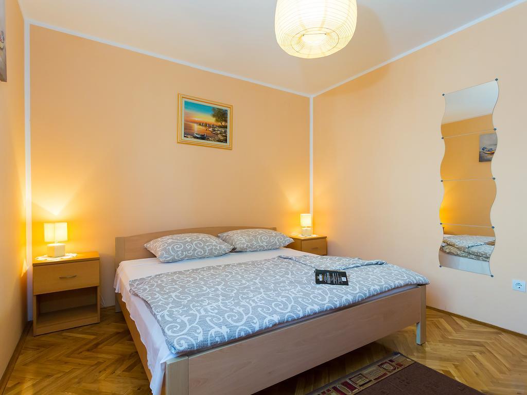 Apartments Davorka Poreč Exterior foto
