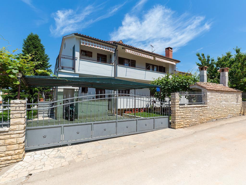 Apartments Davorka Poreč Exterior foto